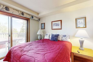 3 Schlafzimmer, Bügeleisen/Bügelbrett, WLAN, Bettwäsche