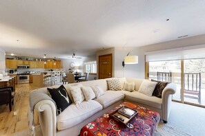 TV, fireplace, offices - Relaxing Condo with Heated Pool - Near Slopes & Historic Main Street (Park City)