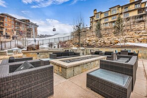 Terrace/patio - Pool Deck, Hot Tubs & Gym - Stunning Condo in New Ski-In, Ski-Out Community (Park City)
