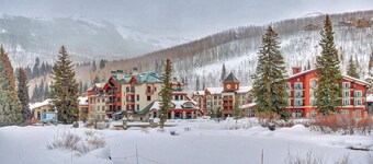 Mountainview Condo with Ski-In/Out Access, Club Solitude Access with Pool & Hot Tub