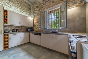 Cottage Confort, 2 chambres, patio, vue jardin | Cuisine privée