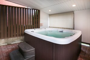 Bubbelpool inomhus