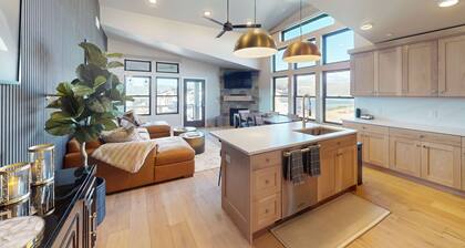Modern Lake View Condo with Fireplace & Private Balcony