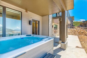 Terrace/patio - Stunning Views, Family Fun & Steps from Deer Valley's New East Village (Hideout)