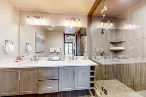 Shower, hair dryer, towels - Luxe, well-appointed condo at the base of Park City Resort with hot tub & pool (Park City)