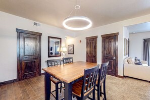 Dining - Light-filled condo near Canyons Village with mountain view, pool & hot tubs (Park City)