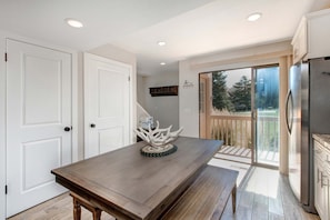 Dining - Three-story townhome with private hot tub, gas fireplace, decks (Park City)