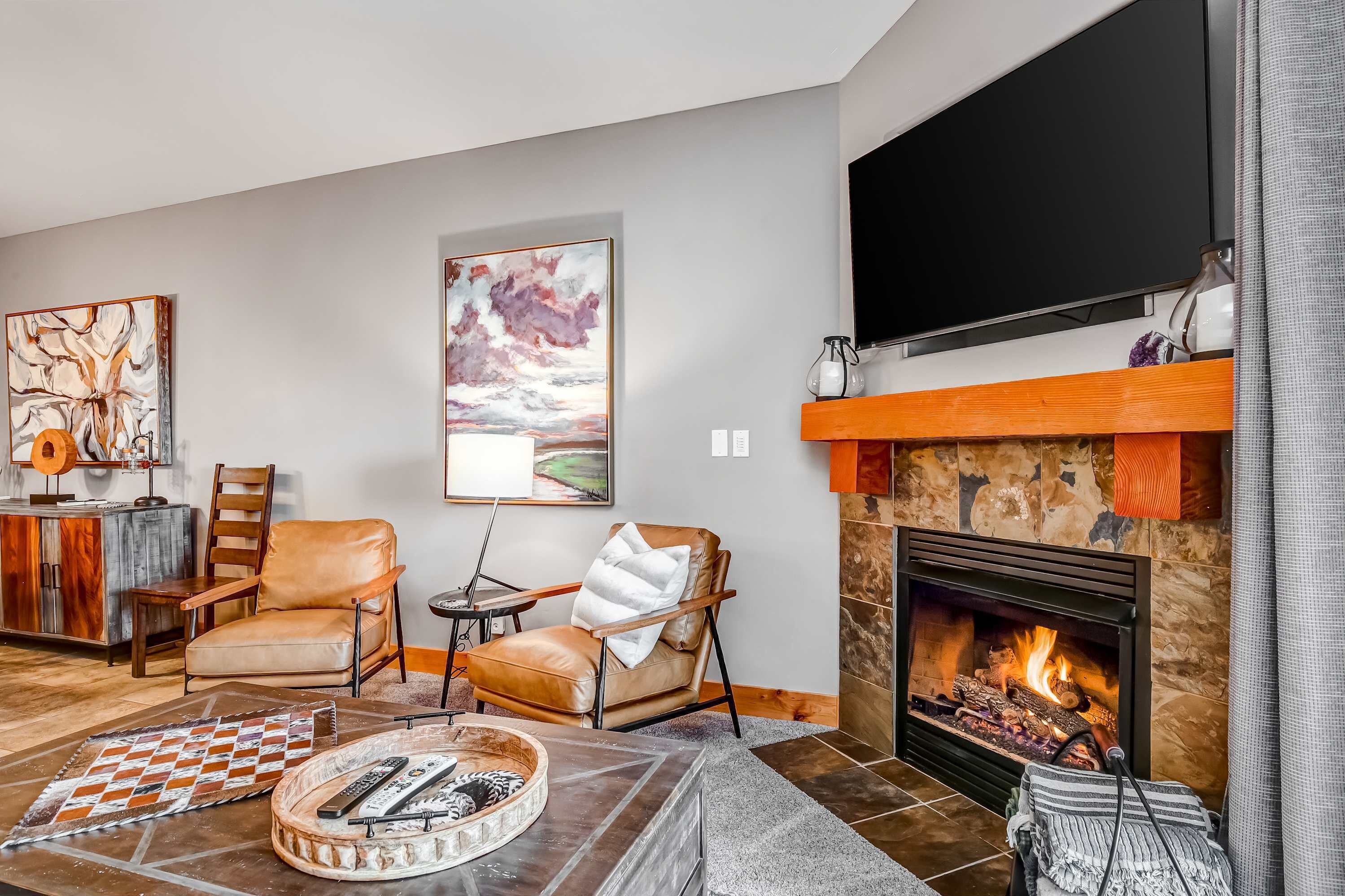 TV, fireplace, offices