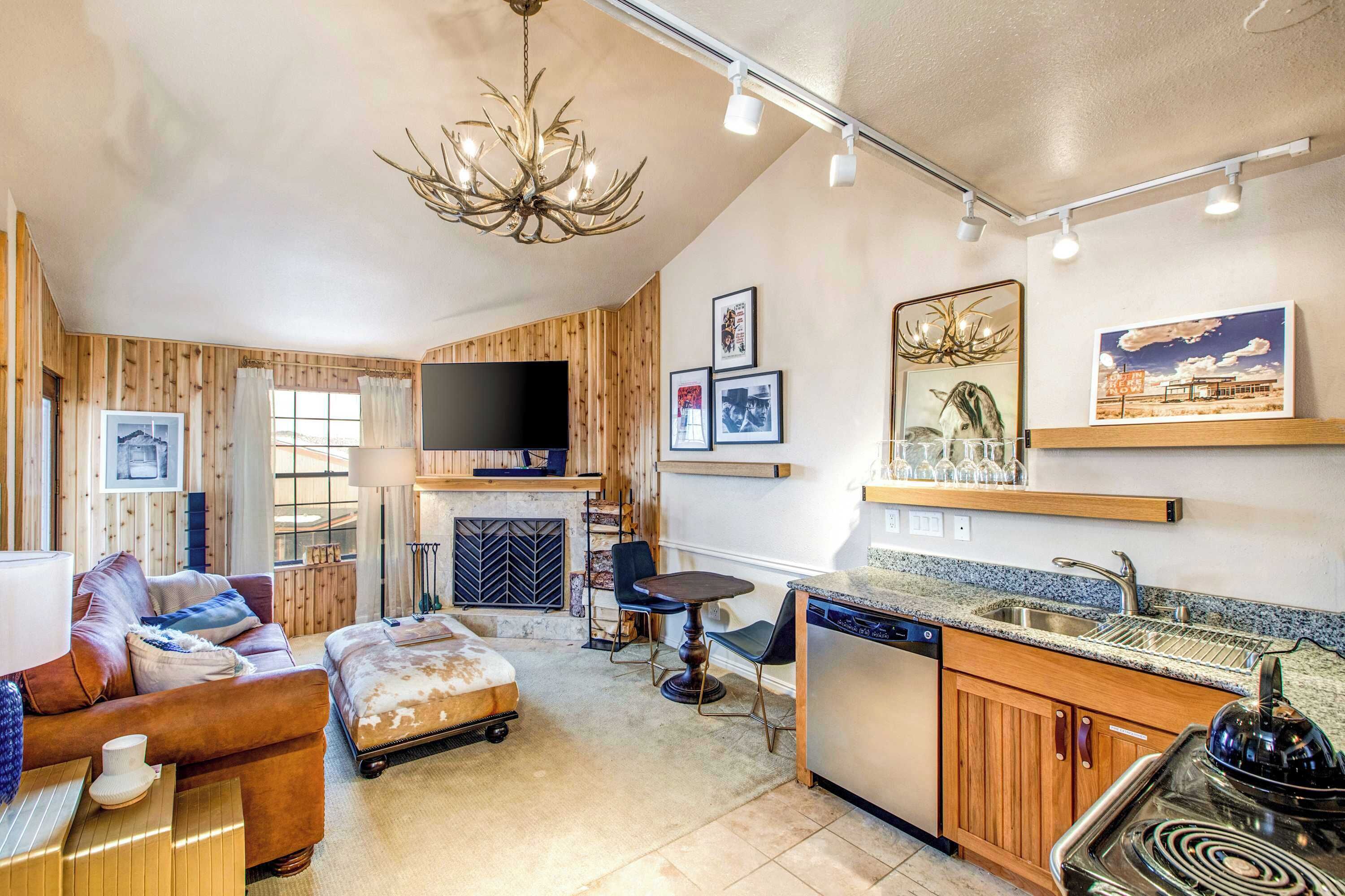 TV, fireplace, DVD player