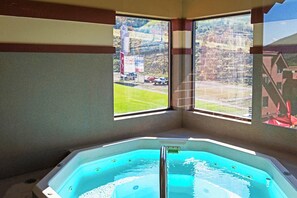 Interior - Ski-in/ski-out studio condo with balcony, pool, hot tub, & gym (Park City)