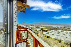 Property grounds - ski-in - ski-out Deer Valley - Jordanelle family lodge with private hot tub (Heber City)