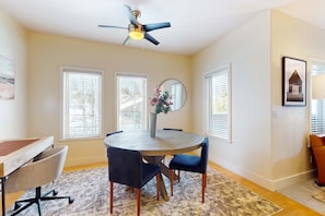 Dining - Conveniently located townhome with kitchen, kitchenette, balcony & fireplace (Bend)