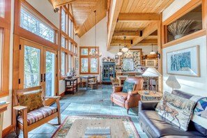 TV, fireplace, DVD player, stereo - Riverfront home close to skiing & fishing with beach access & huge VHS library (Rhododendron)