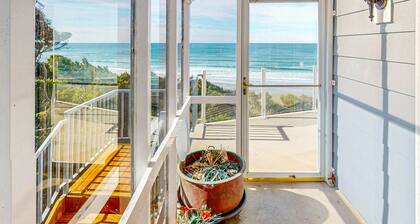 Oceanfront home with easy beach access and great location in town