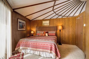 2 bedrooms, iron/ironing board, WiFi, bed sheets - Yurt-style Home with Wraparound Deck, SHARC Passes, & WiFi (Sunriver)