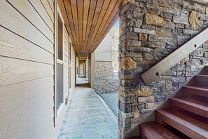 Exterior detail - Dog-friendly ground-floor condo with pools, hot tubs, sauna, & fitness room (Bend)