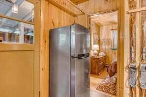 Interior - Two-Story Cabin with Wood Fireplace, Deck, Gas Grill & Washer Dryer (Government Camp)