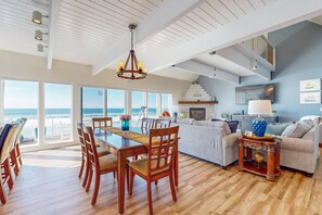 Dining - Oceanfront Home with Private Hot Tub, Deck Grill & Uninterrupted Pacific Views (South Beach)