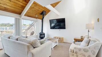 TV, DVD player, offices
