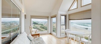 Two adjacent near beach condos with gorgeous ocean views - dogs are OK