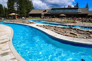 Pool - Loft home with private hot tub, deck, grill, fireplace, & 10 SHARC passes (Sunriver)