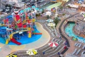 Pool - Trendy & fun 6 BR-100 steps to Beach-few more Bay (Seaside Heights)