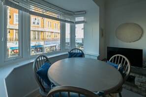 Dining - The Slipway - Unbeatable Location: Steps to Beach, Pier & Town (Swanage)