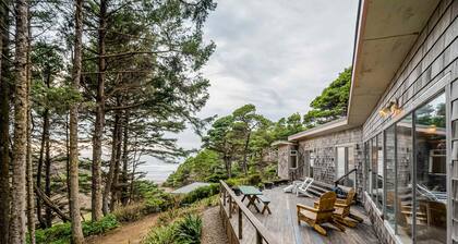 Impeccable oceanview home with private beach access & large deck