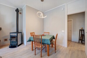 Dining - Ragamá Massino Visconti – Comfort and Convenience in the Heart of the Village (Massino Visconti)