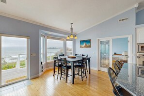 Dining - Oceanfront home with outdoor dining, WIFI, fireplace, gas grill, washer & dryer (Brookings)