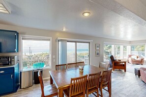 Interior - Spacious home with stunning ocean views, hot tub, shuffleboard, air hockey, WiFi (Waldport)