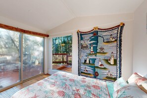2 habitaciones, tabla de planchar con plancha, cuna de viaje y wifi 