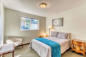 2 Schlafzimmer, Bügeleisen/Bügelbrett, WLAN, Bettwäsche