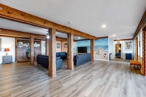 Interior - Oceanfront Home with Ocean View, High-Speed WiFi, washer&dryer, & Gas Fireplace (Waldport)