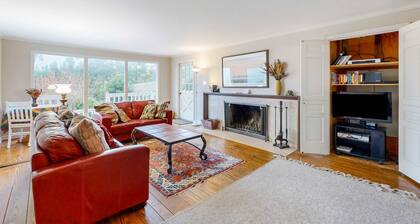 Oceanfront charmer with wood fireplace, games, & scenic deck - dog-friendly