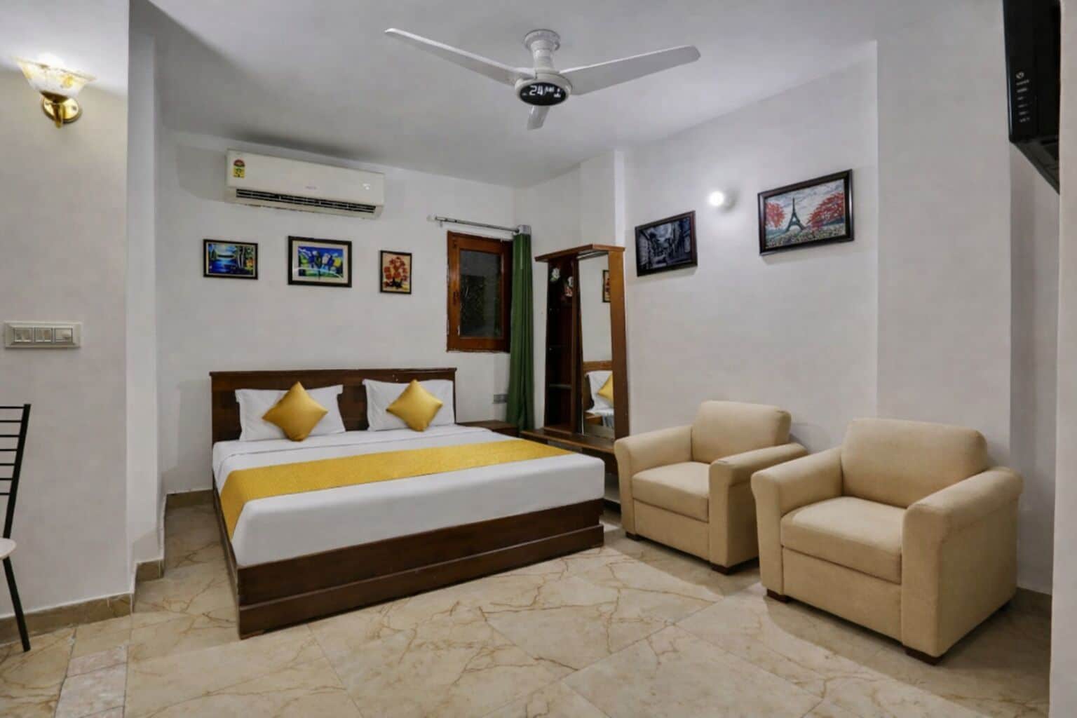 Quarto casal básico