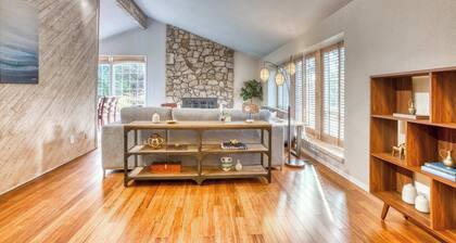 Newly updated, dog-friendly house near the beach with hot tub & grill