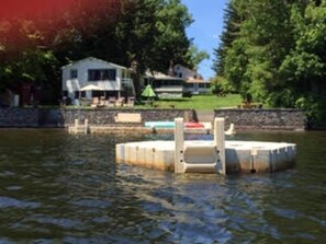Property grounds - Viewpoint Cottage with Dock, Kayaks (Morris)