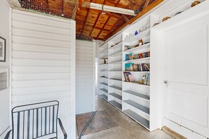 Interior - Beautiful  historic family home on a Cherry Orchard, with patio, grill, and WiFi (Mosier)