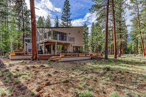 Unique & secluded forest home with pool, hot tubs, tennis, sauna, & basketball