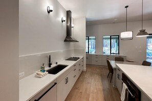 Fridge, microwave, oven, stovetop - Spacious new construction home with forest views and resort amenities (Black Butte Ranch)