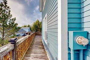 Property grounds - Restored Victorian Home with Free High-Speed WiFi & washer&dryer (Long Beach)