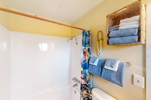 Shower, hair dryer, towels