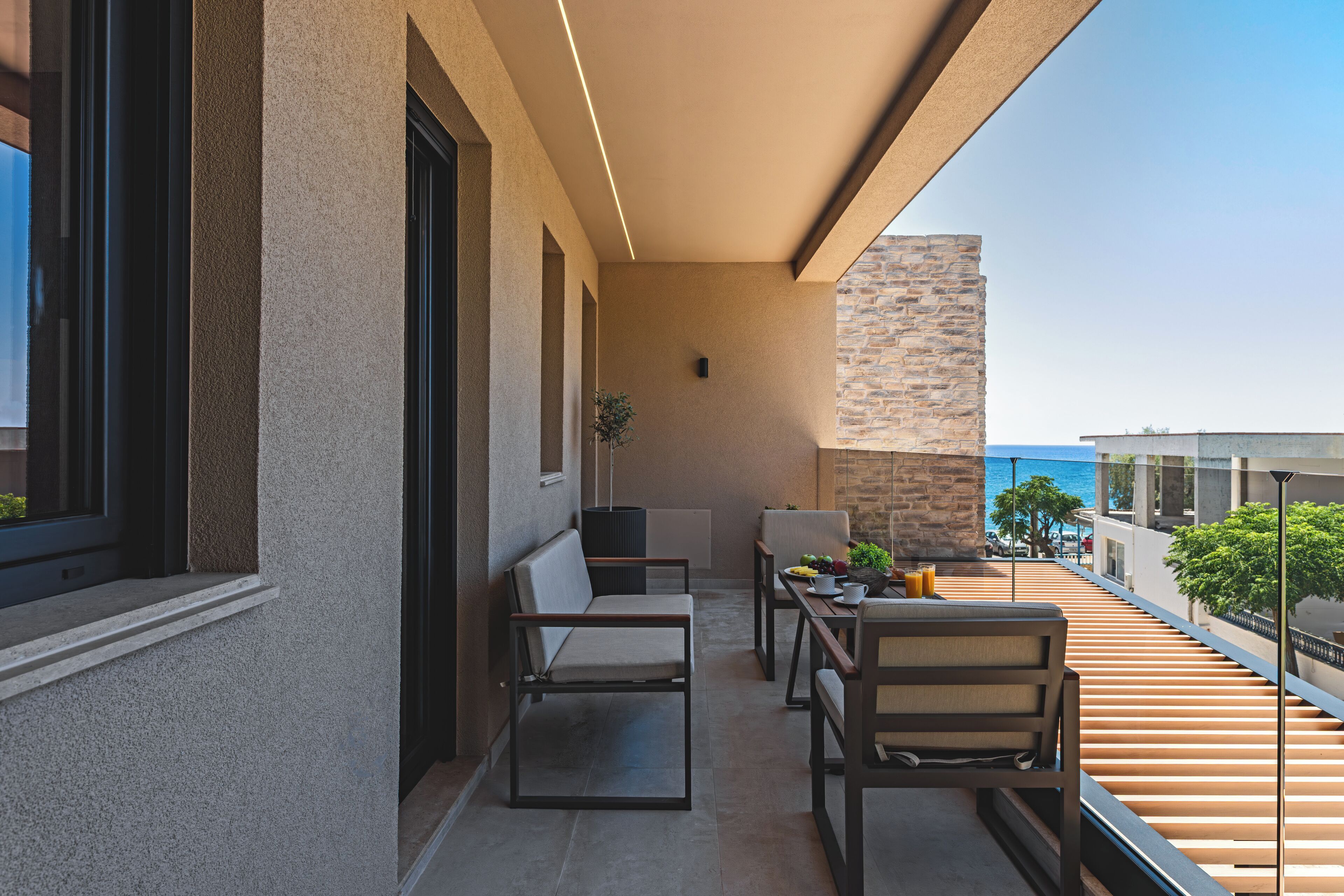 Suite, 2 Bedrooms, Private Bathroom, Partial Sea View | Outdoor dining