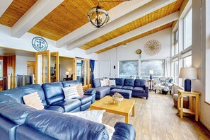 Tv, tv-spel och en stereo