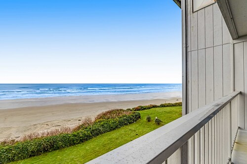 Stylish Escape with Shared Pool, Direct Beach Access, Private Balcony & Ocean View