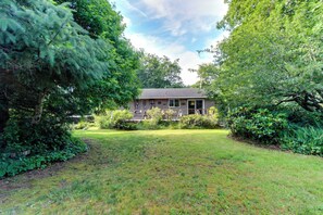 Exterior - Dog-Friendly Cottage with Private Hot Tub, Deck, Berry Bushes, & Beach Access (Cannon Beach)