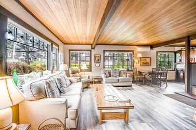 Dog-friendly, oceanfront home just a stroll from the beach and shopping & dining