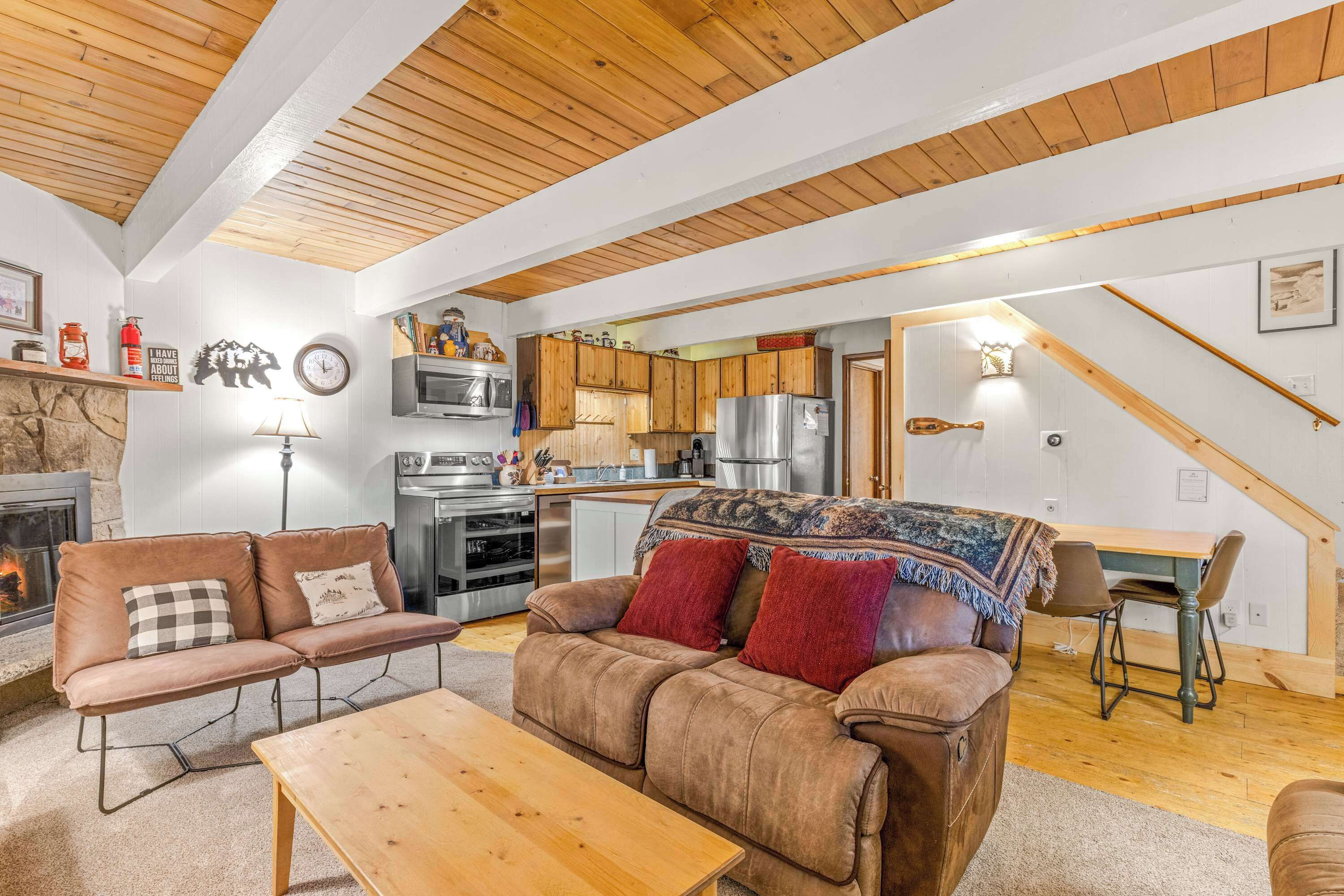 TV, fireplace, DVD player, stereo