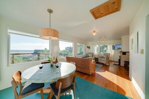 Dining - 3-story dog-friendly beachfront home with wood stove, gas grill, deck & views (Manzanita)